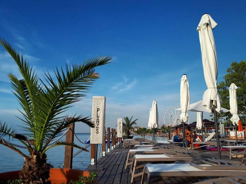 Sosto Apartman Siófok Exteriér fotografie